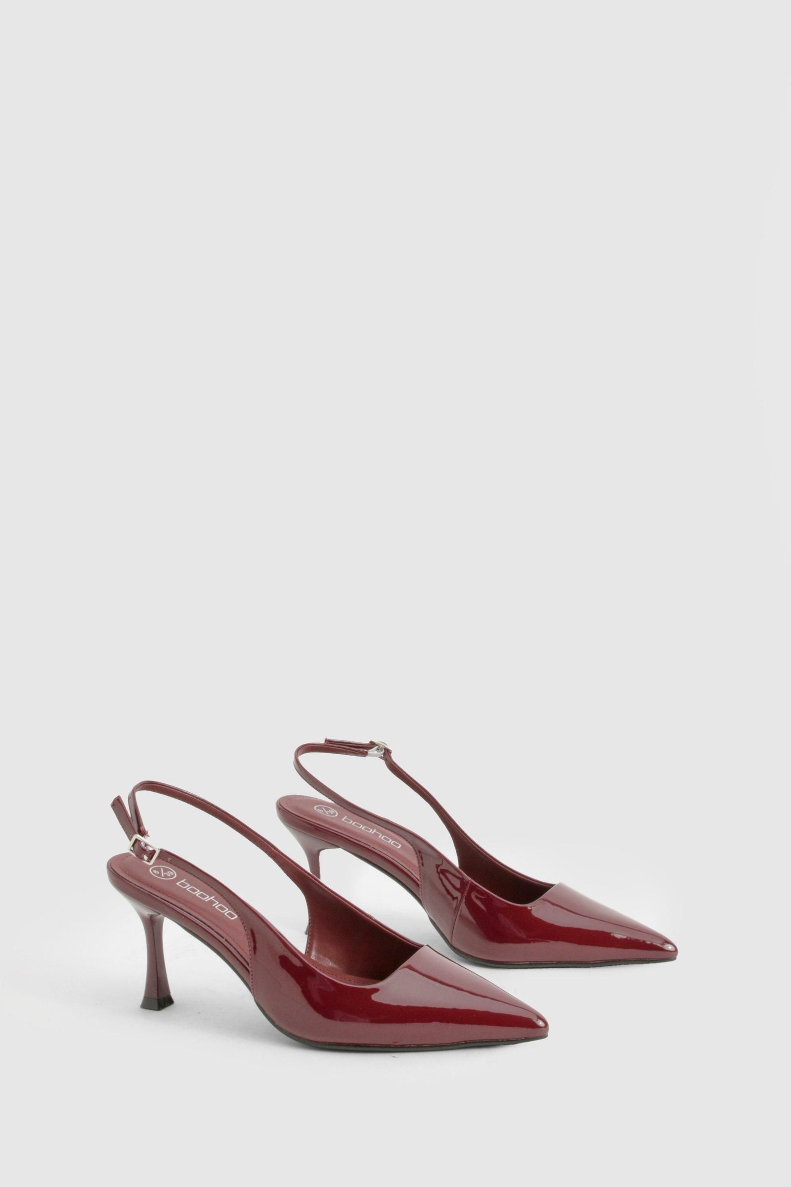 Escarpins pointus vernis à bride arrière
