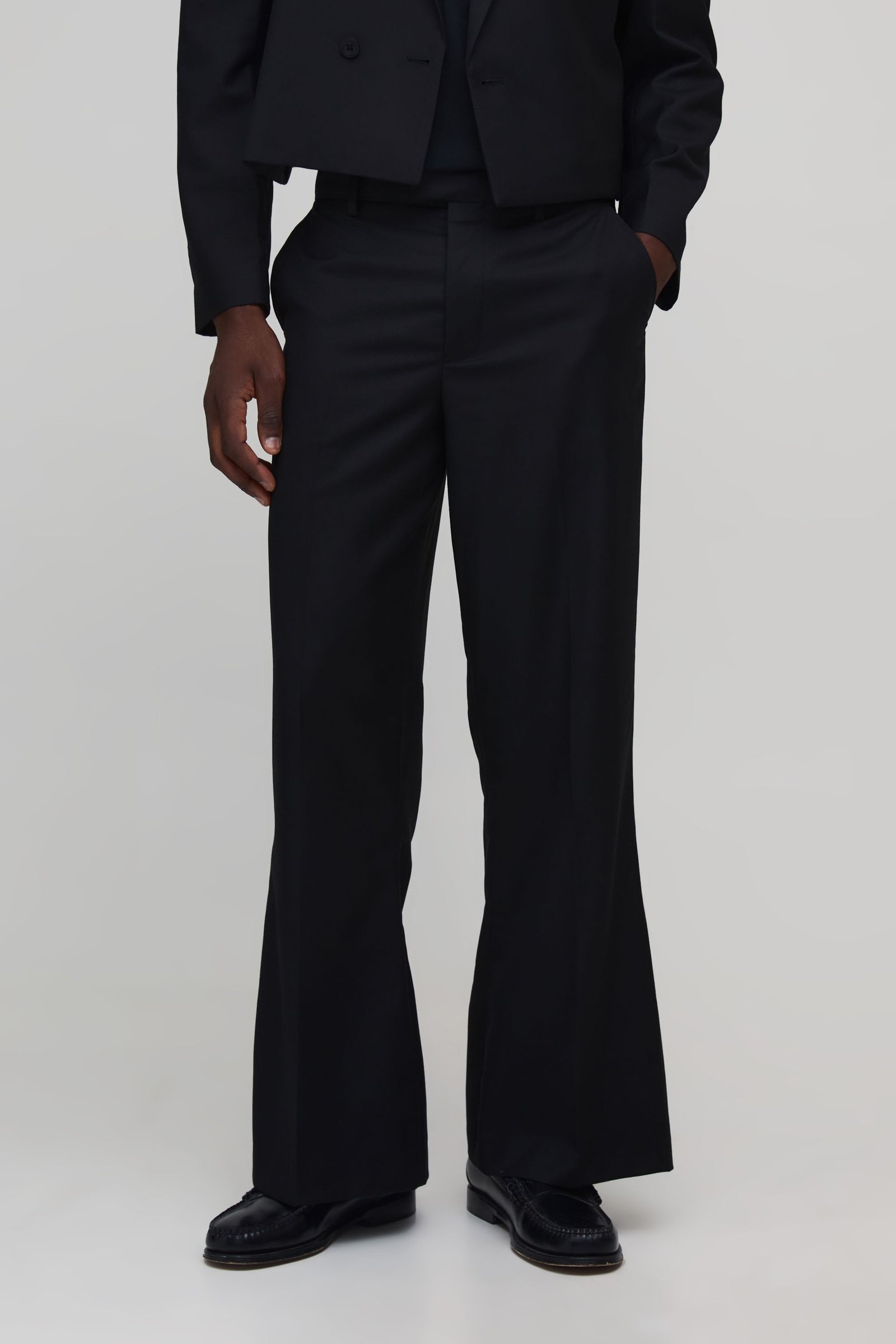 Pantalon de costume coupe évasée