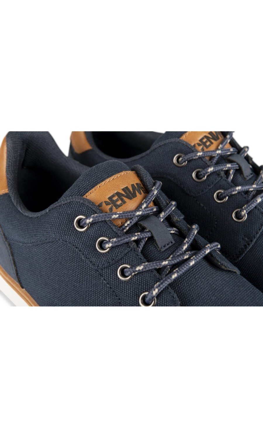 Baskets de ville b khat camel bleu marine