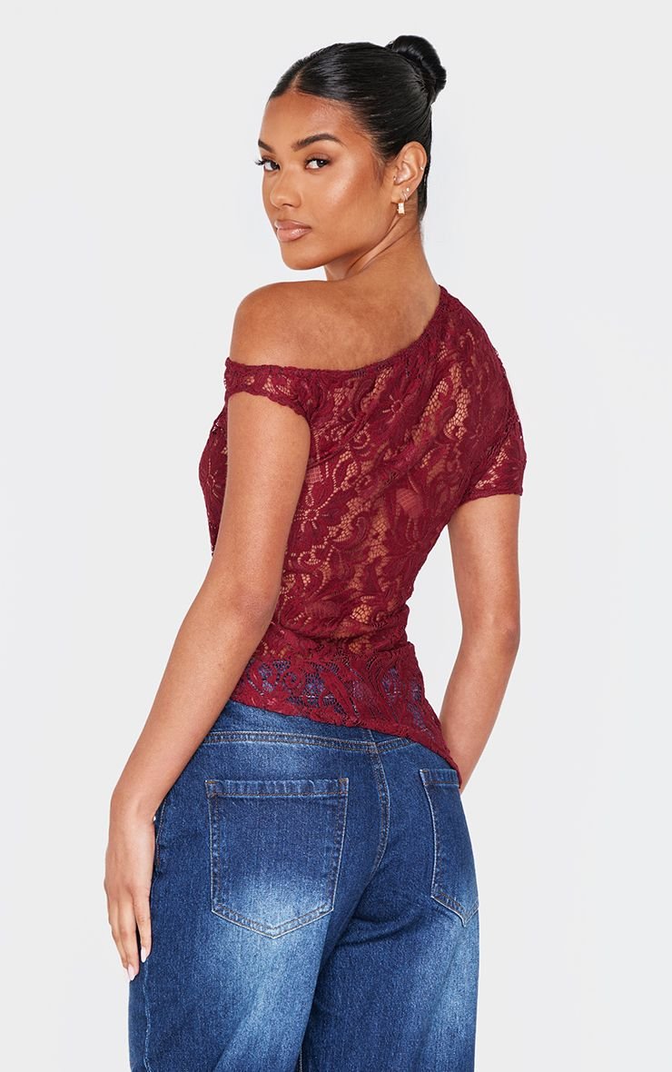Lace detail asymmetric longline top