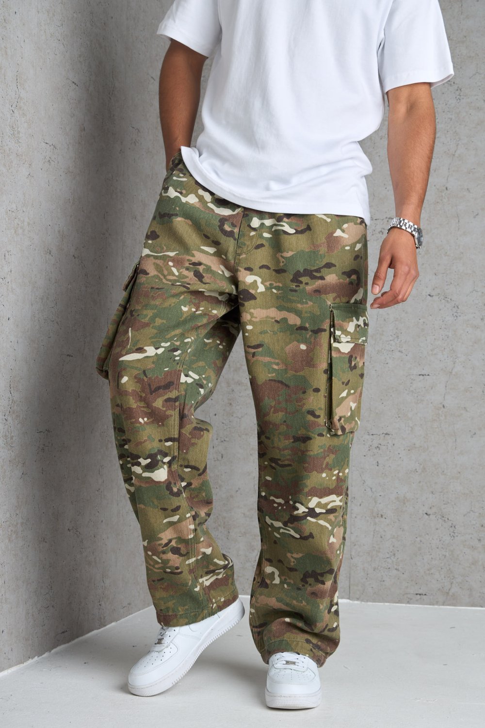 Khaki military jogger trousers with pockets