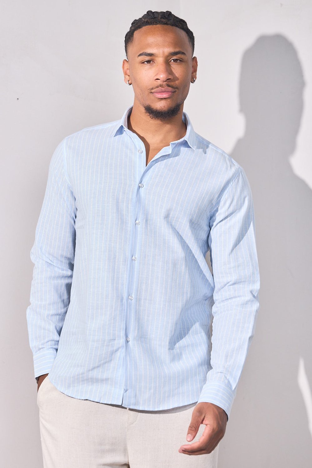 Chemise rayée à manches longues bleue