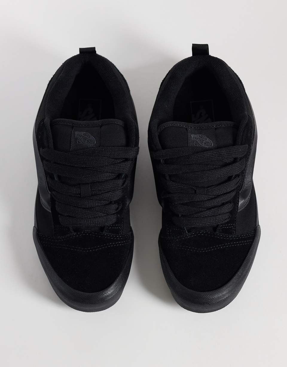 Knu Skool leather trainers in triple black