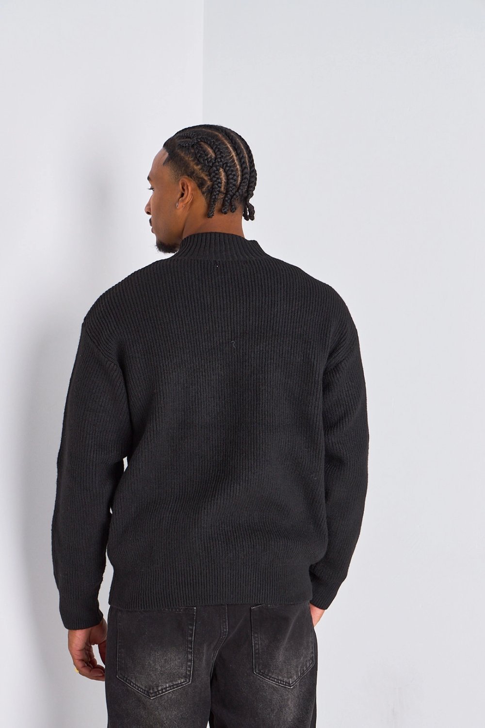 Black ribbed zip-up jacket