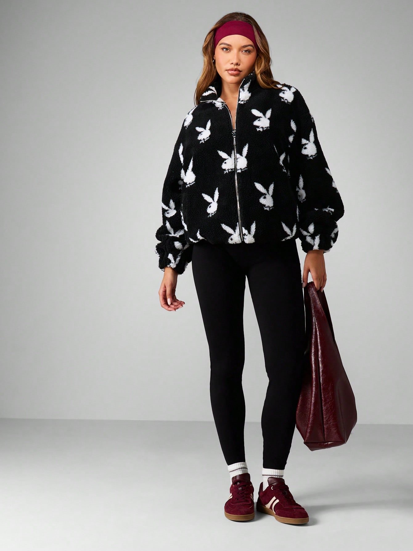 Oversize zip-up coat with rabbit print
