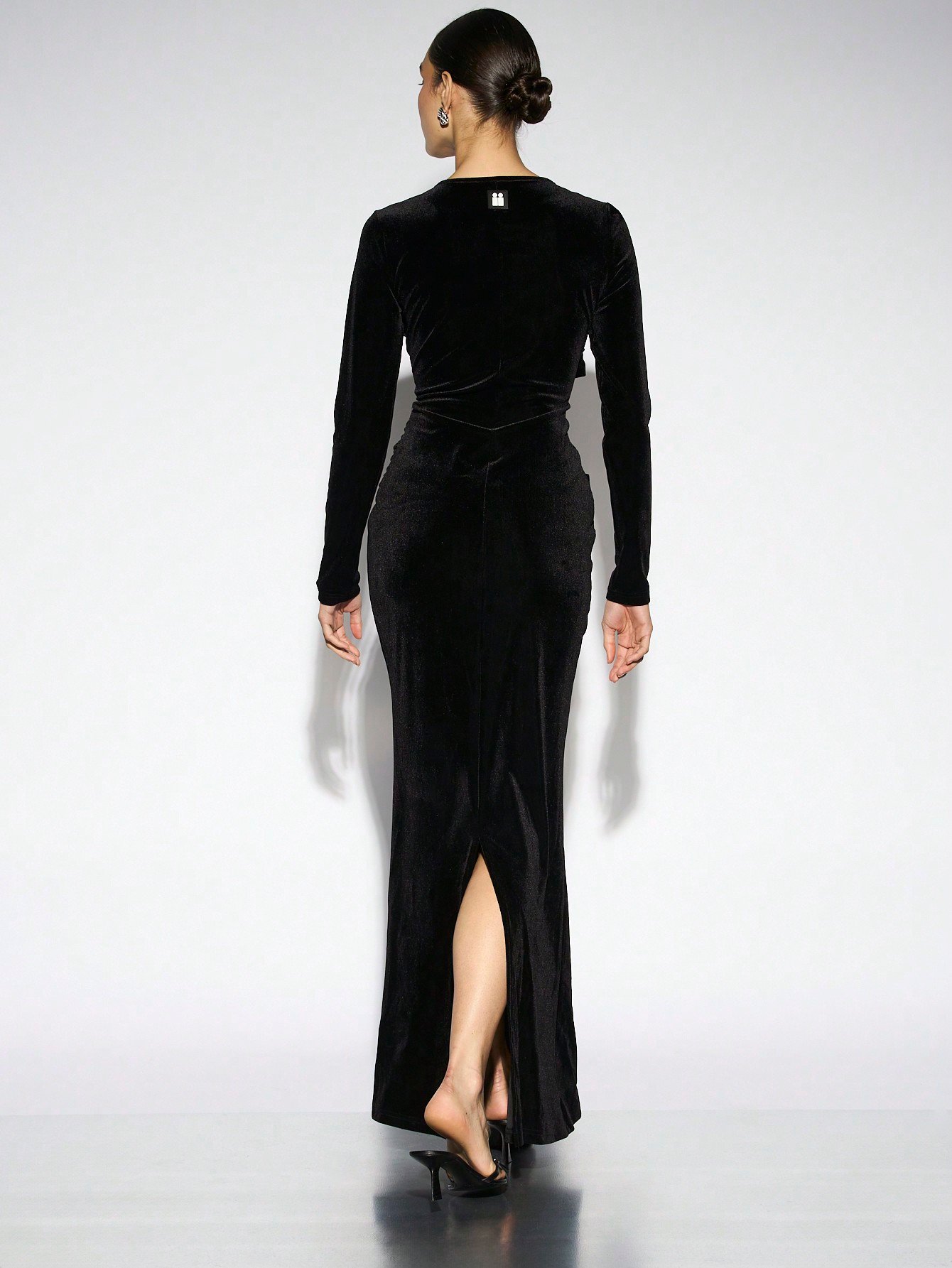 Robe de soirée velours b découpe drapé 9eddam