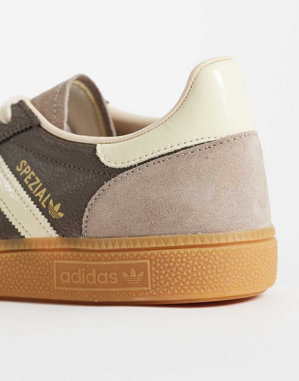 حذاء رياضي Handball Spezial باللون البني
