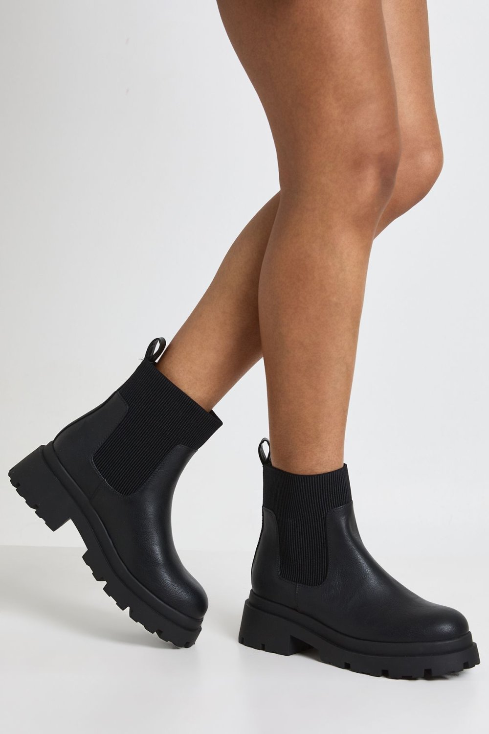 Bottines Chelsea à semelle crantée