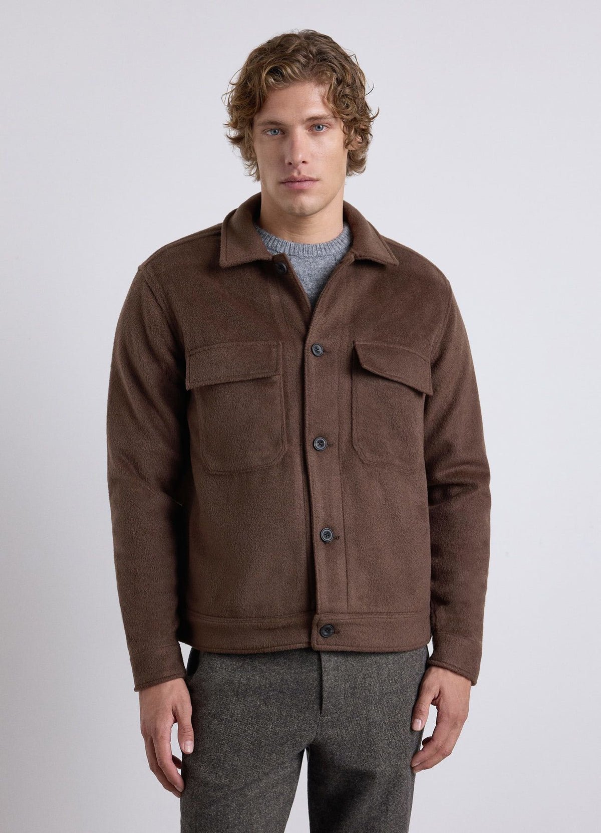 Heavy shacket with flap pockets