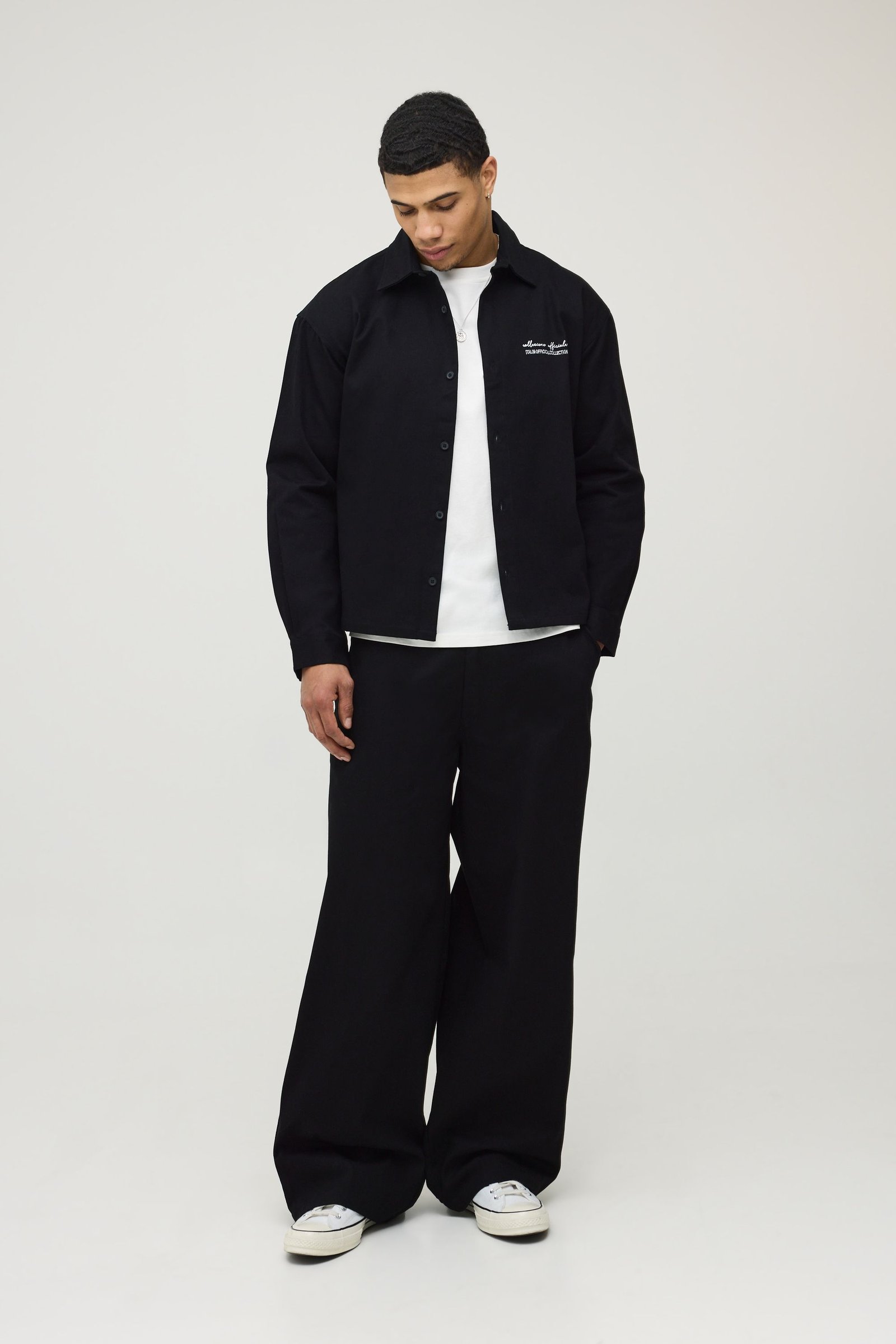 Ensemble Chemise Oversize Brodée En Sergé Souple Et Pantalon Ample