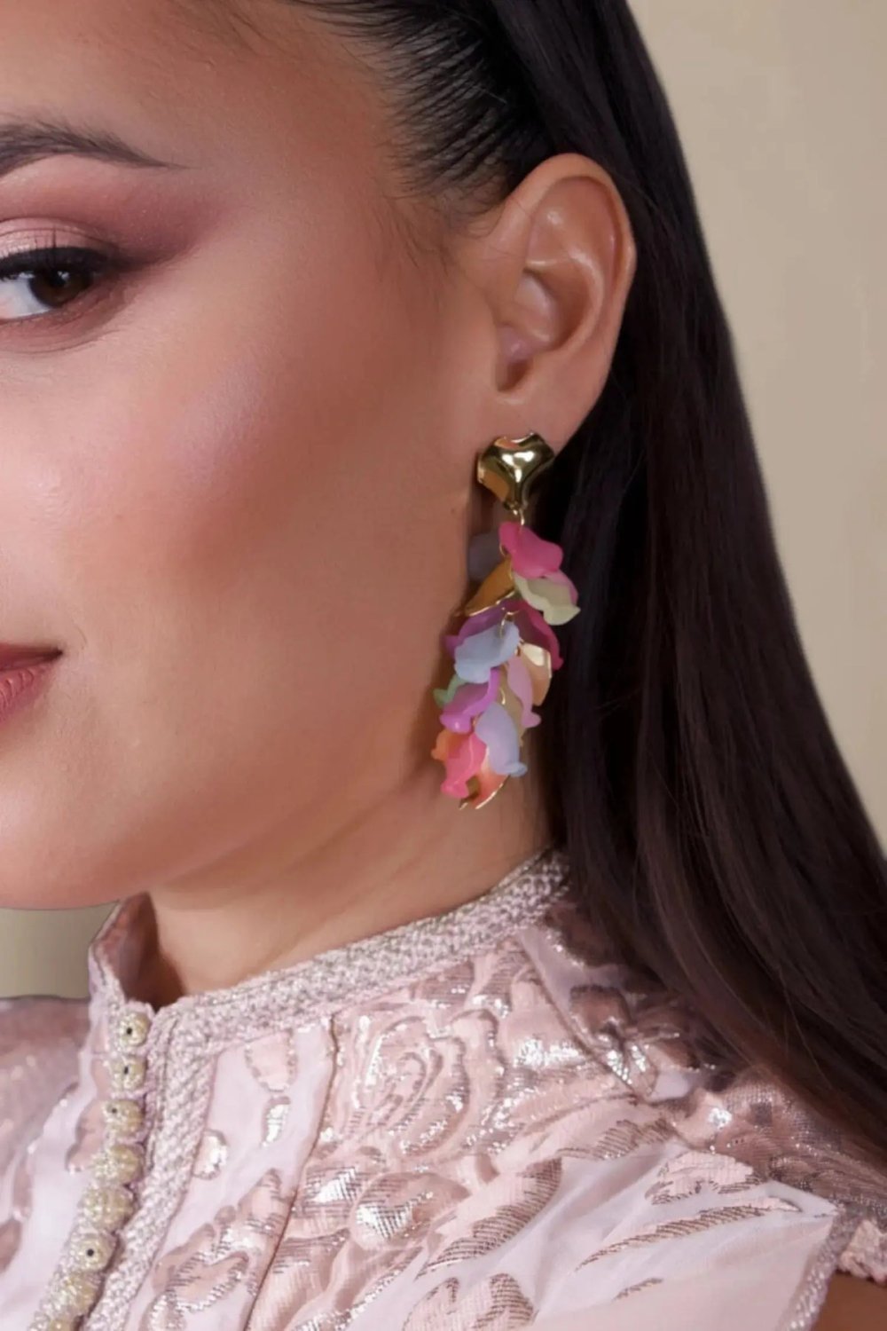 Multicoloured resin earrings