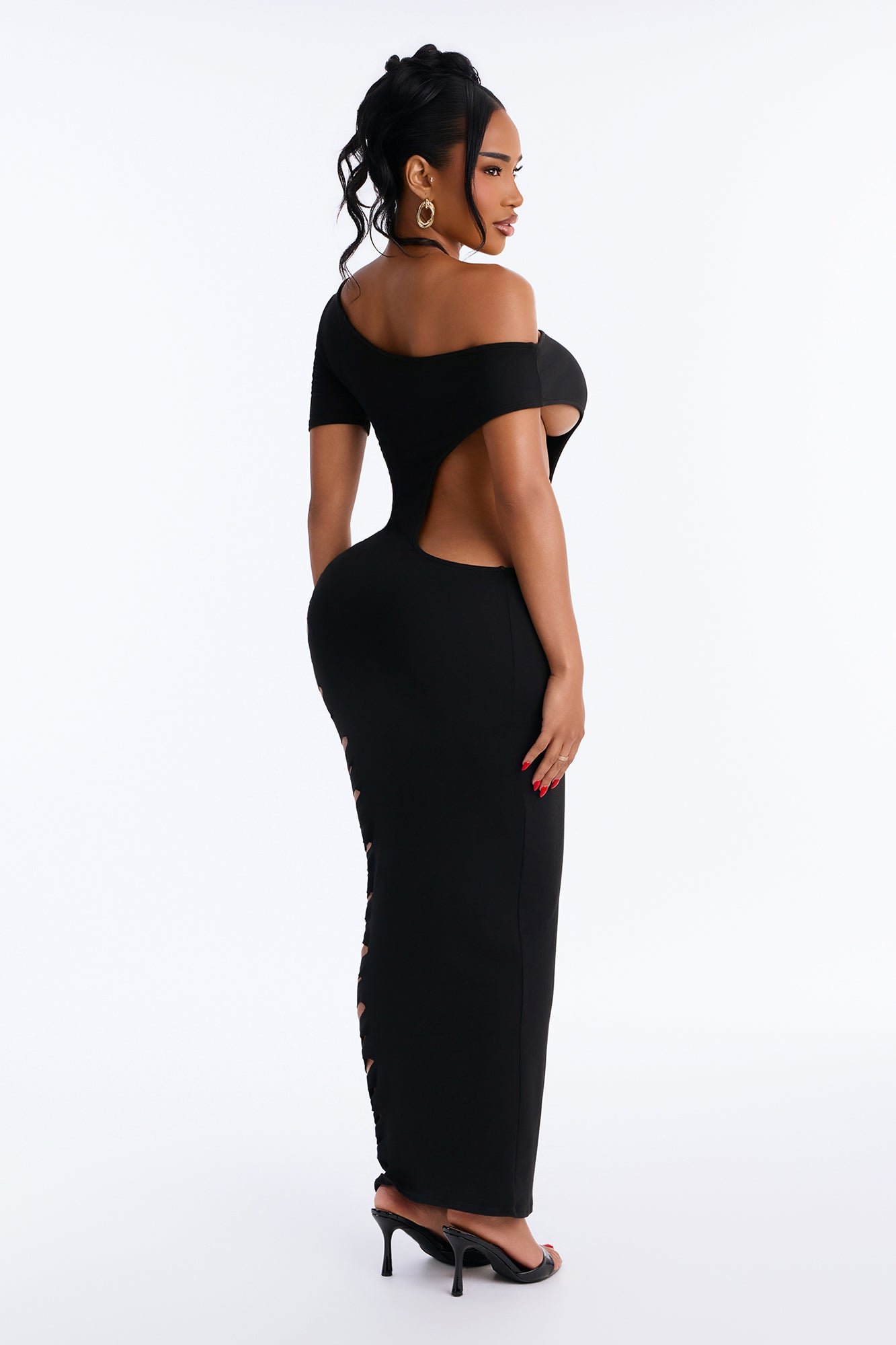 Robe twila ktaf 3ryanin b troufa