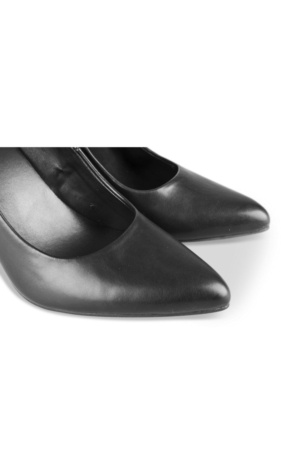 Black pointed stiletto 9 cm pumps