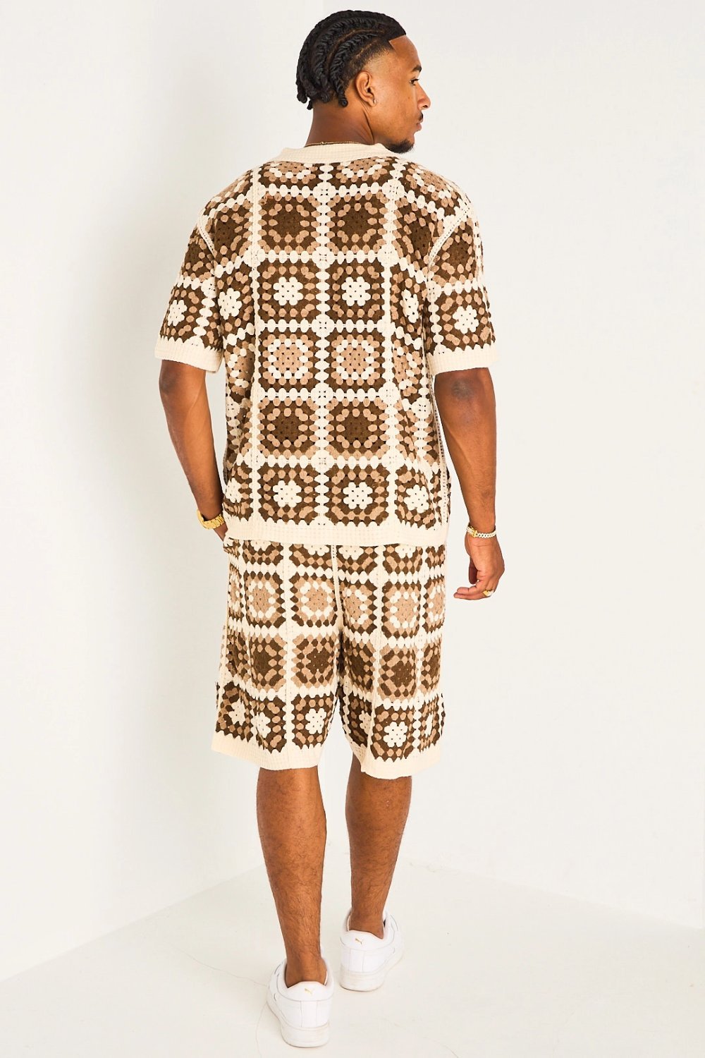 Ensemble chemise et short crochet à carreaux marron