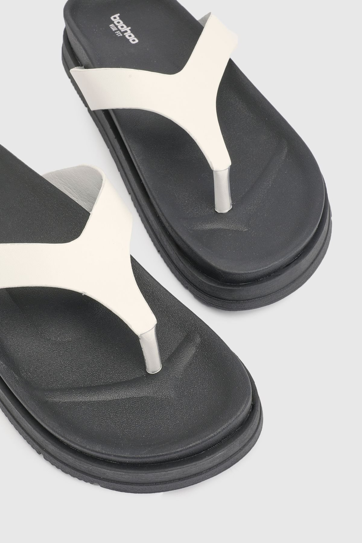Tongs b plateforme ghlida - Pied large
