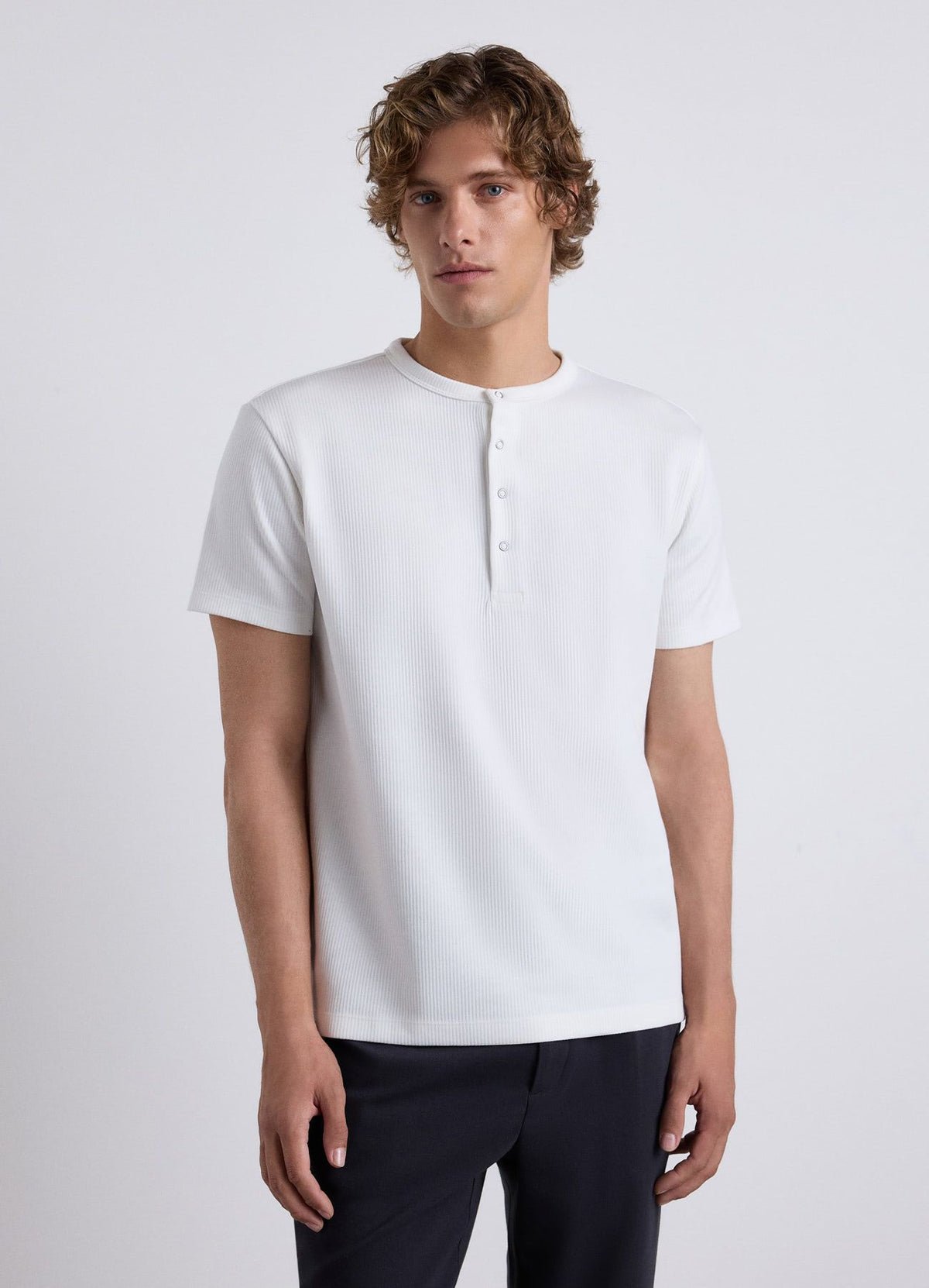Ribbed henley T-shirt