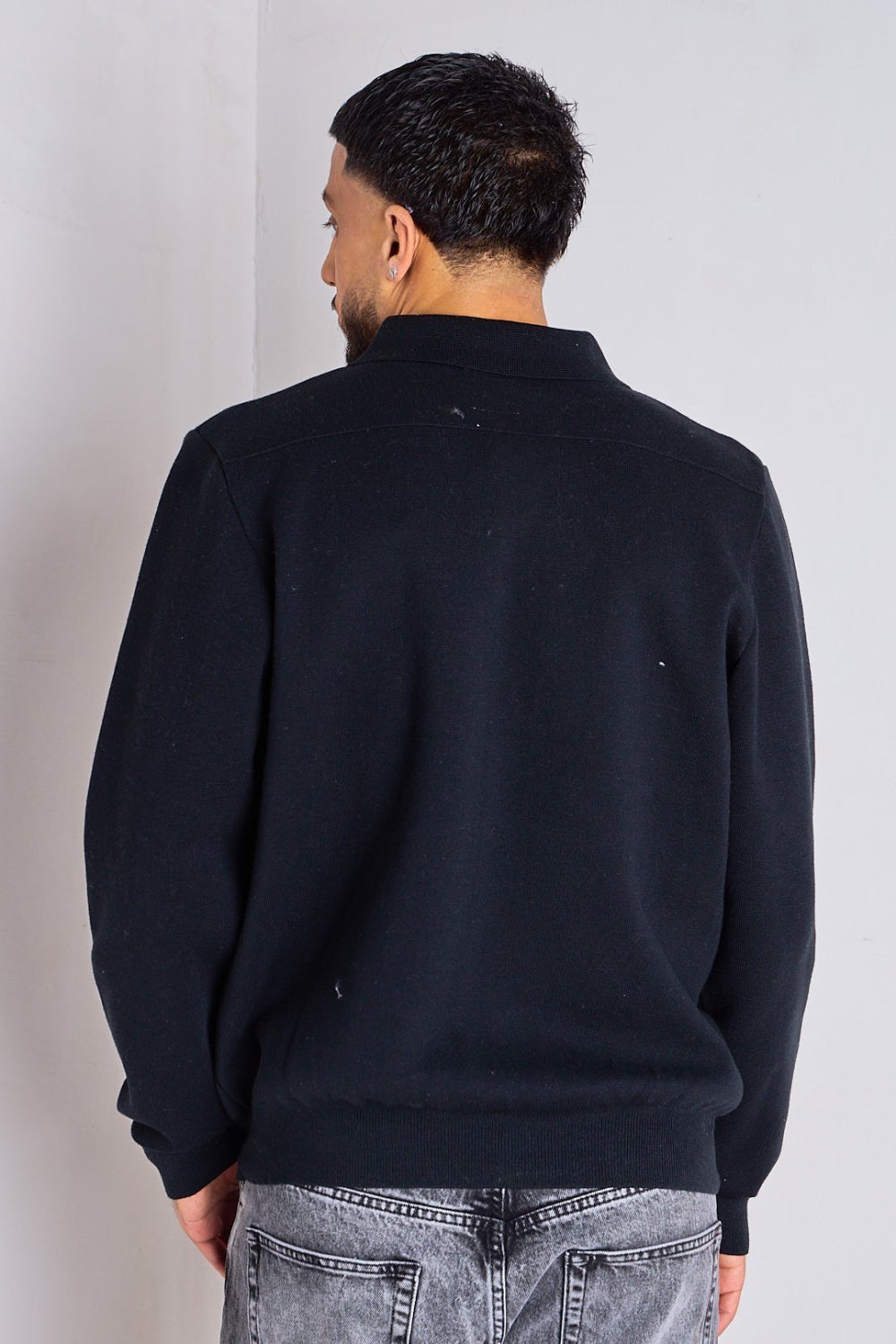 Gilet pull à col à rabats et pressions noir