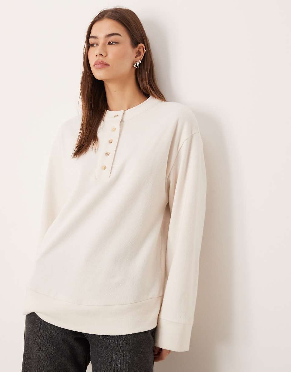 Pull oversize ultra-doux à col boutonné - Crème