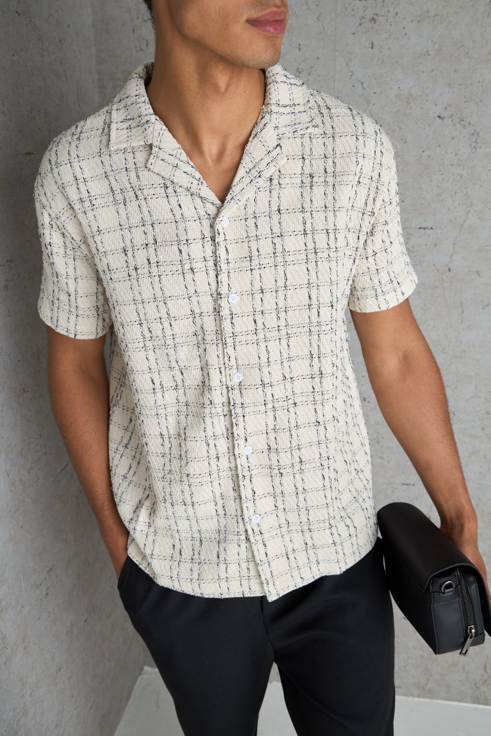 Chemise à surpiqûres contrastées beige