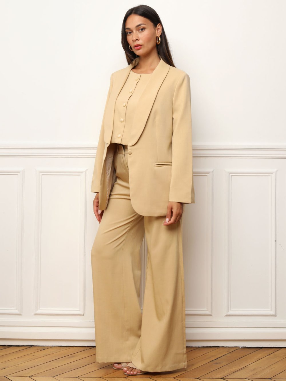 Beige oversized shawl-collar suit jacket