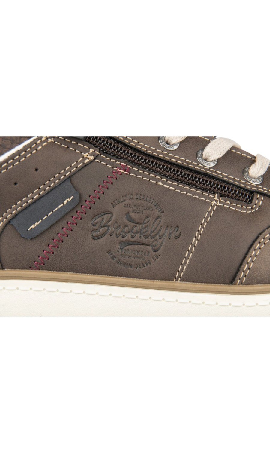 Brown sneakers with side zip