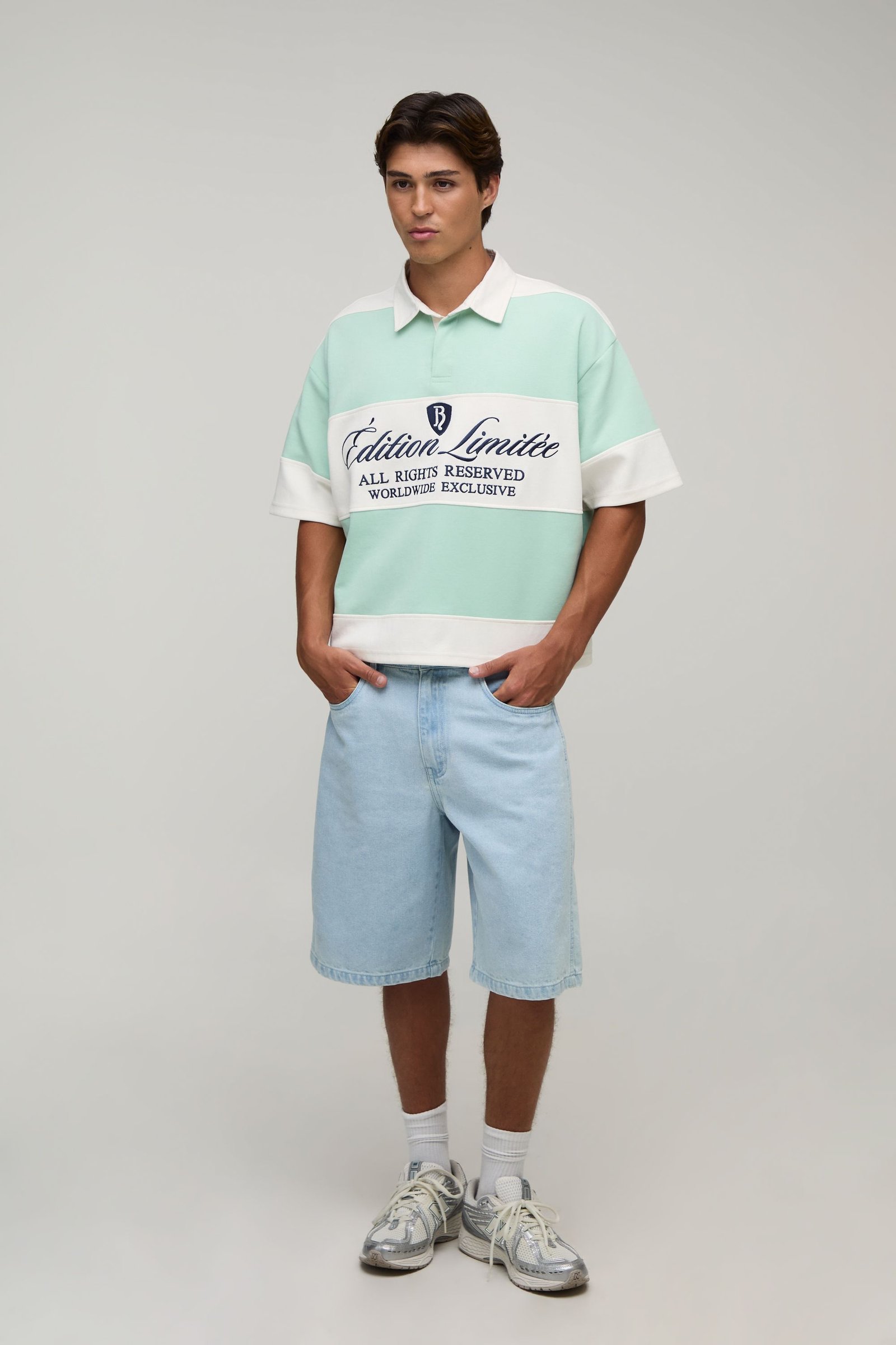 Embroidered half sleeve rugby polo
