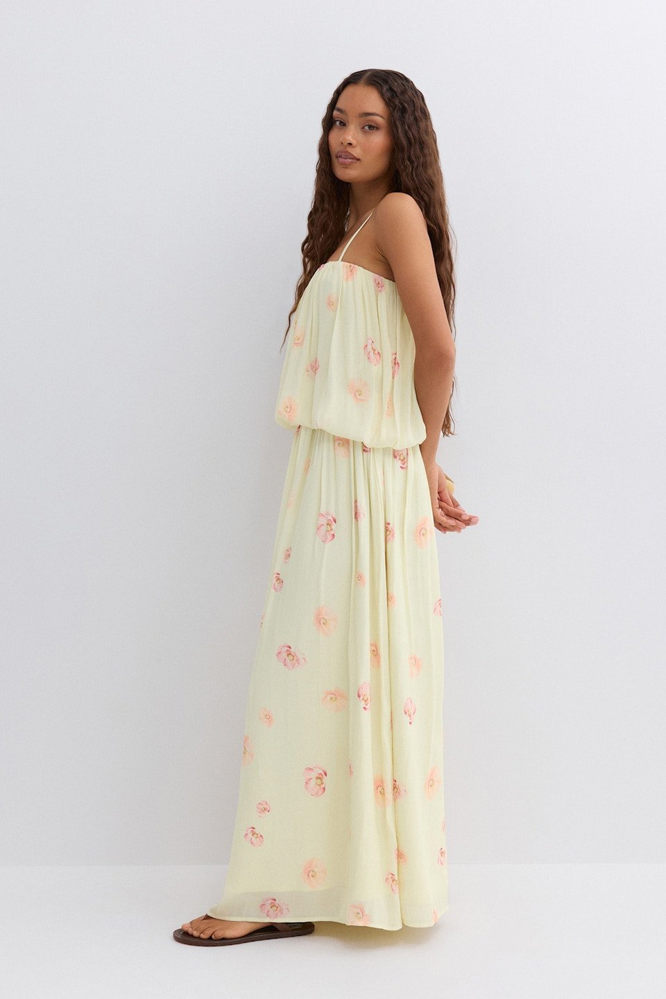 Robe longue fleurie à taille élastique