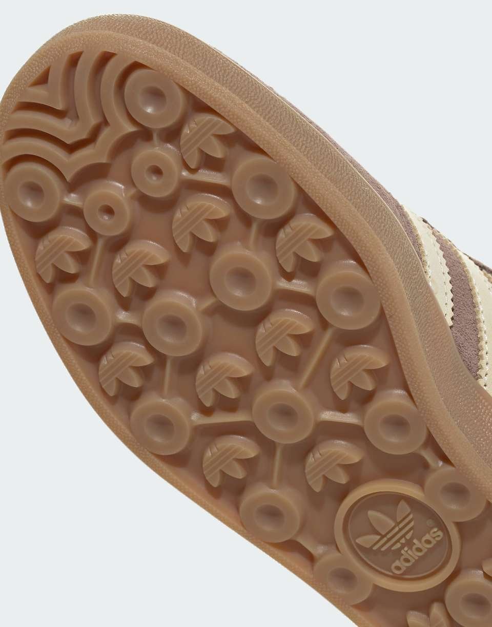 Baskets Gazelle Indoor - Qahwi w vanille