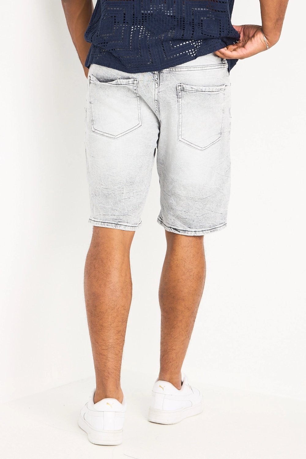 Short jean délavé m9atta3 rmadi fatah