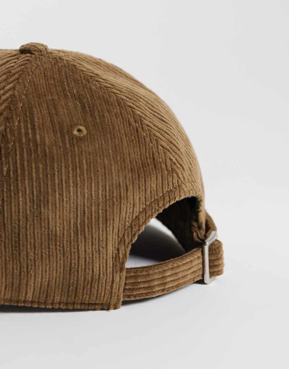 Cord cap in camel