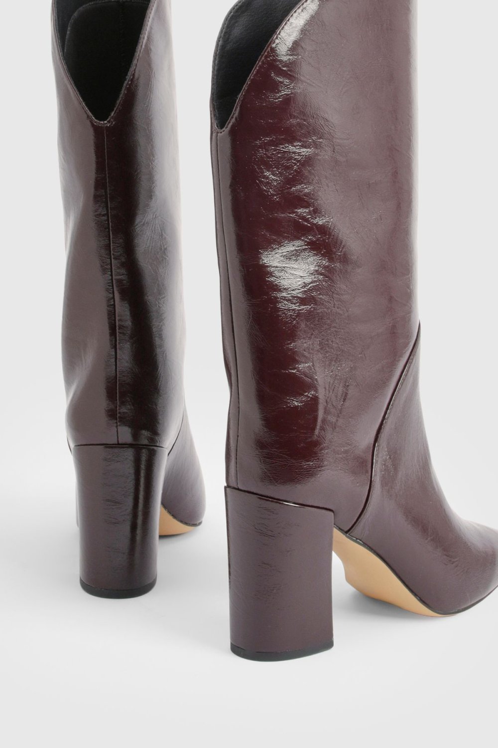 Slim-heel knee-high boots