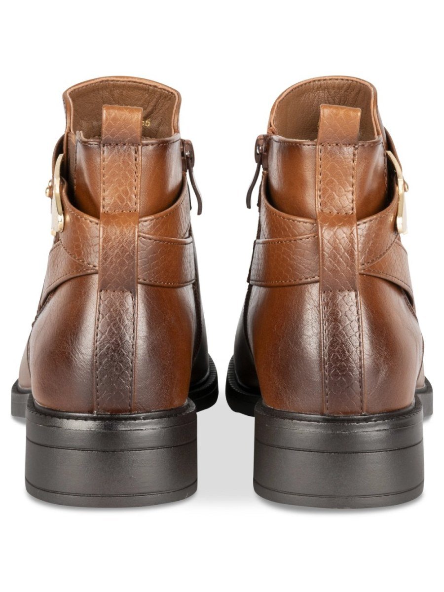 Bottines à boucle dorée cognac