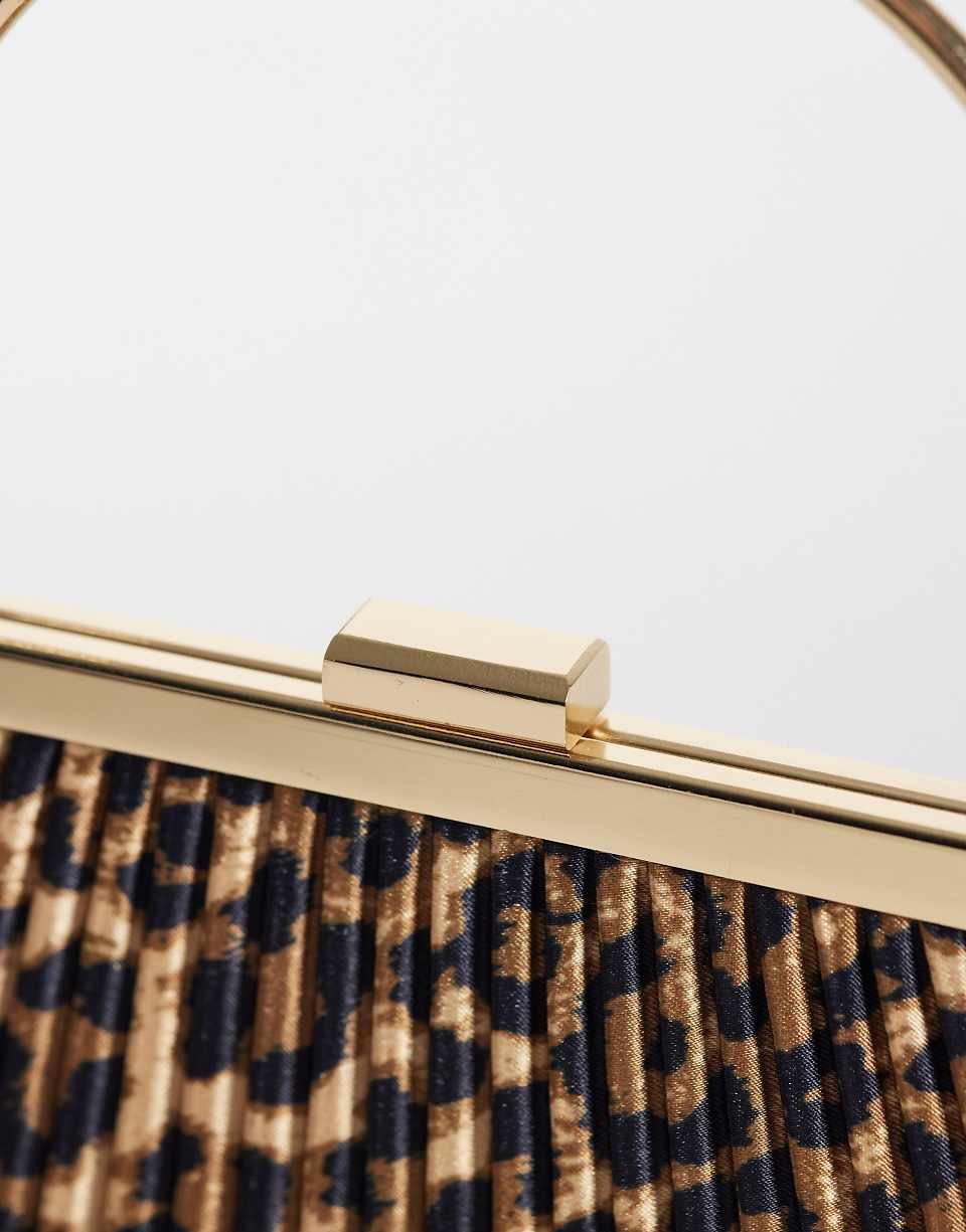 Pochette en satin à imprimé léopard avec poignée