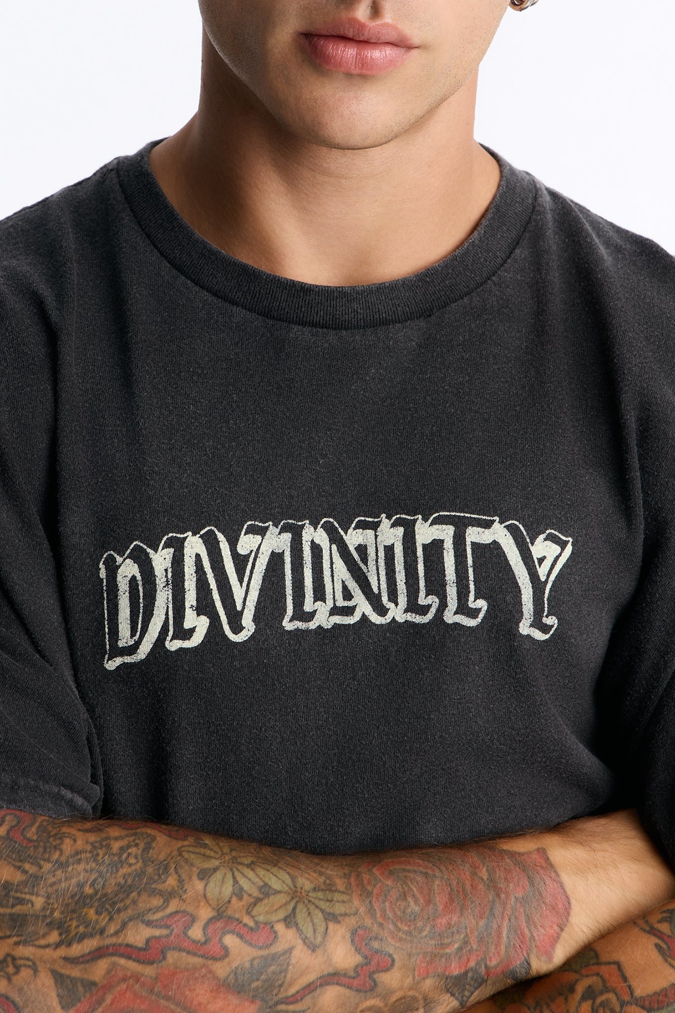 T-shirt oversize vintage effet usé Divinity