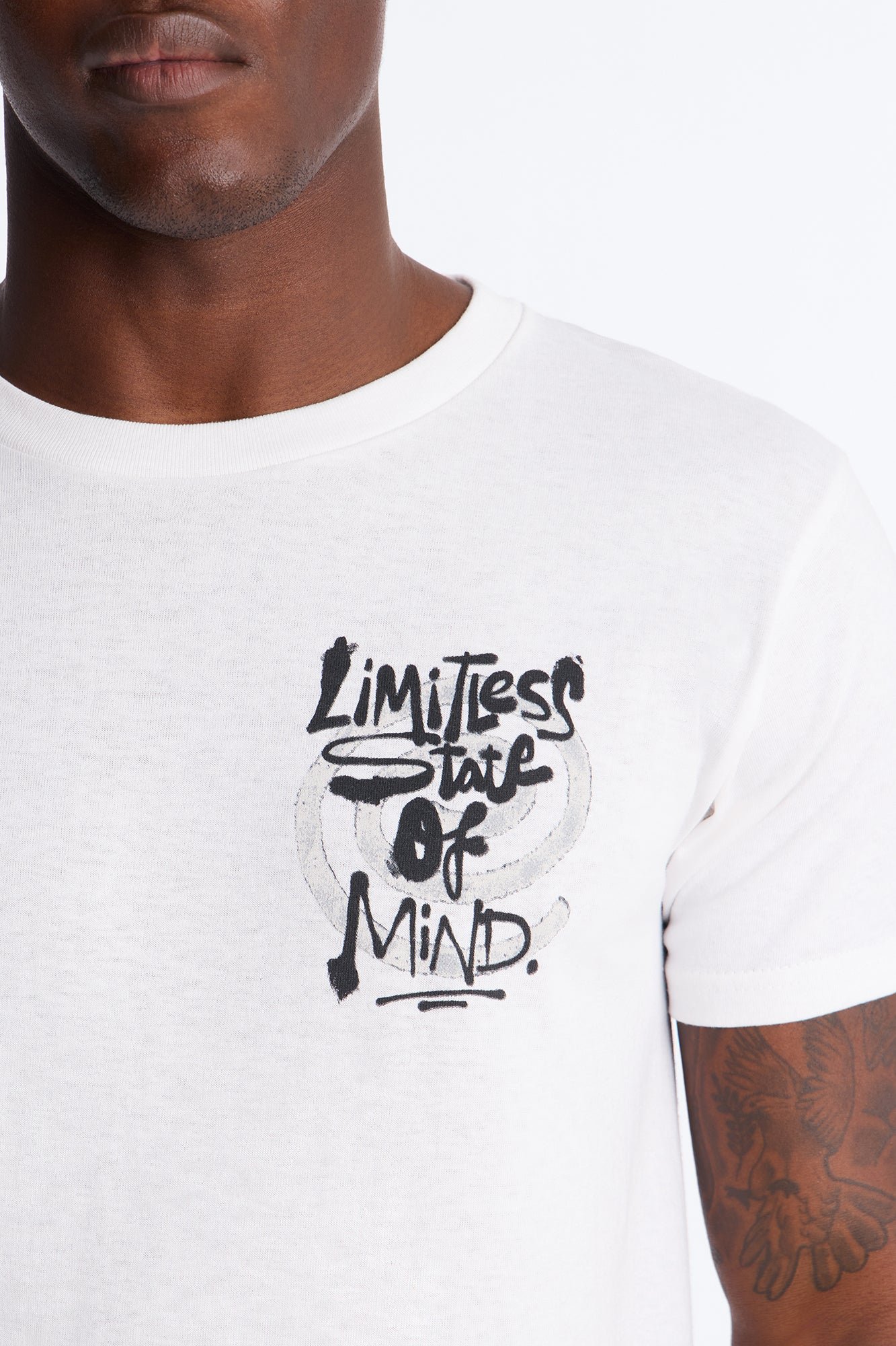 T-shirt b tab3a Limitless State