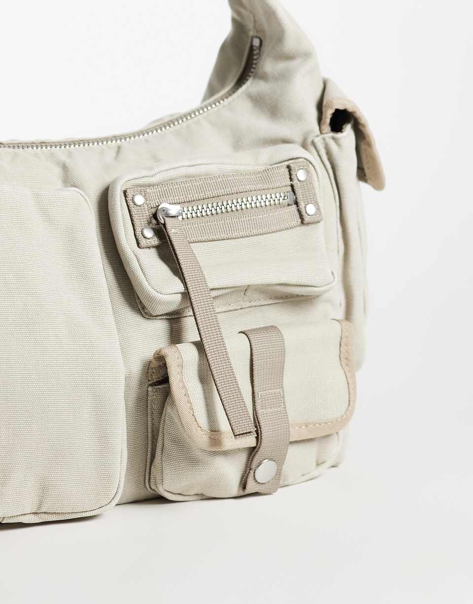 Sac 3la lktef b bzzaf d jyoub - Stone