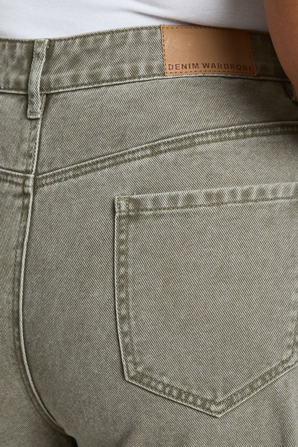 Khaki high-waisted straight leg jeans - Plus size