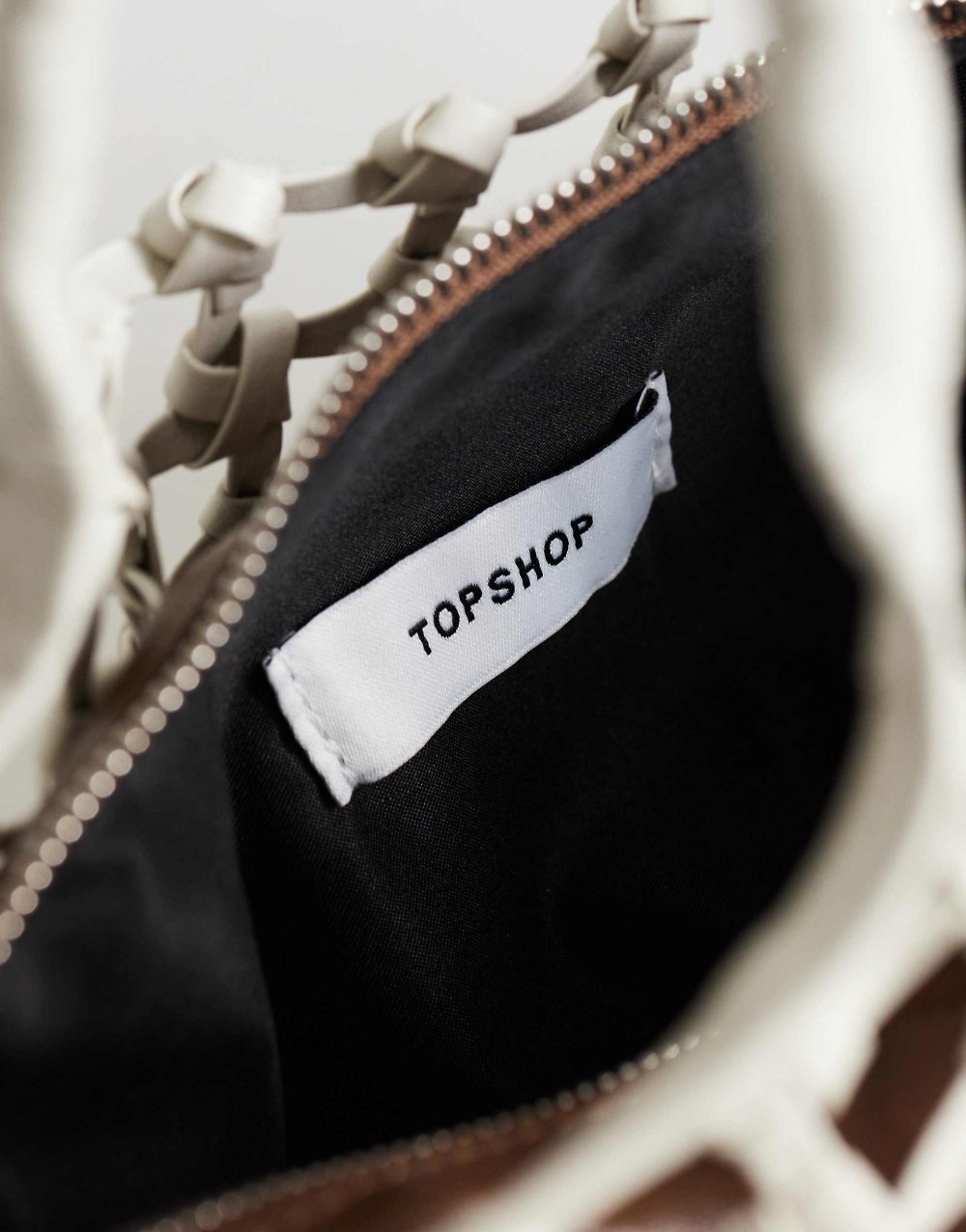 Off-white woven shoulder bag