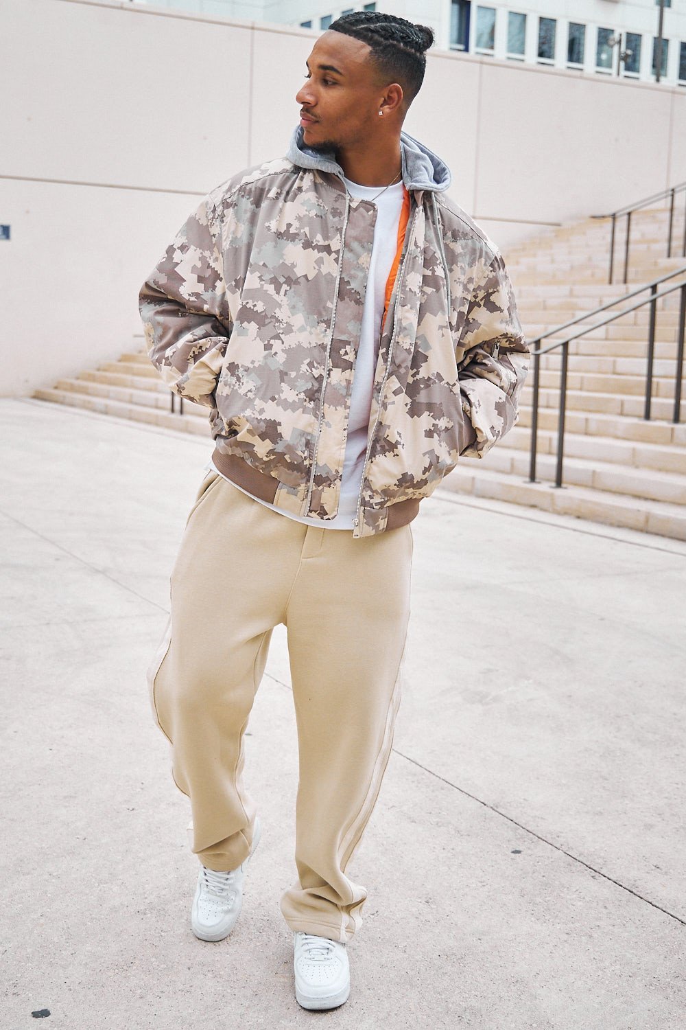 Veste militaire camouflage b capuche beige