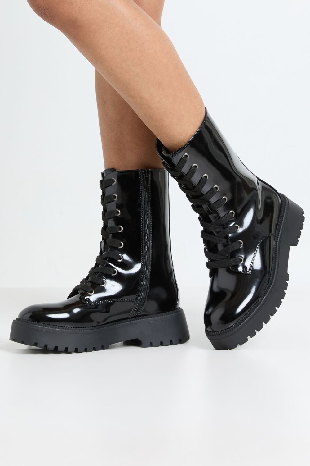 Patent hiker boots