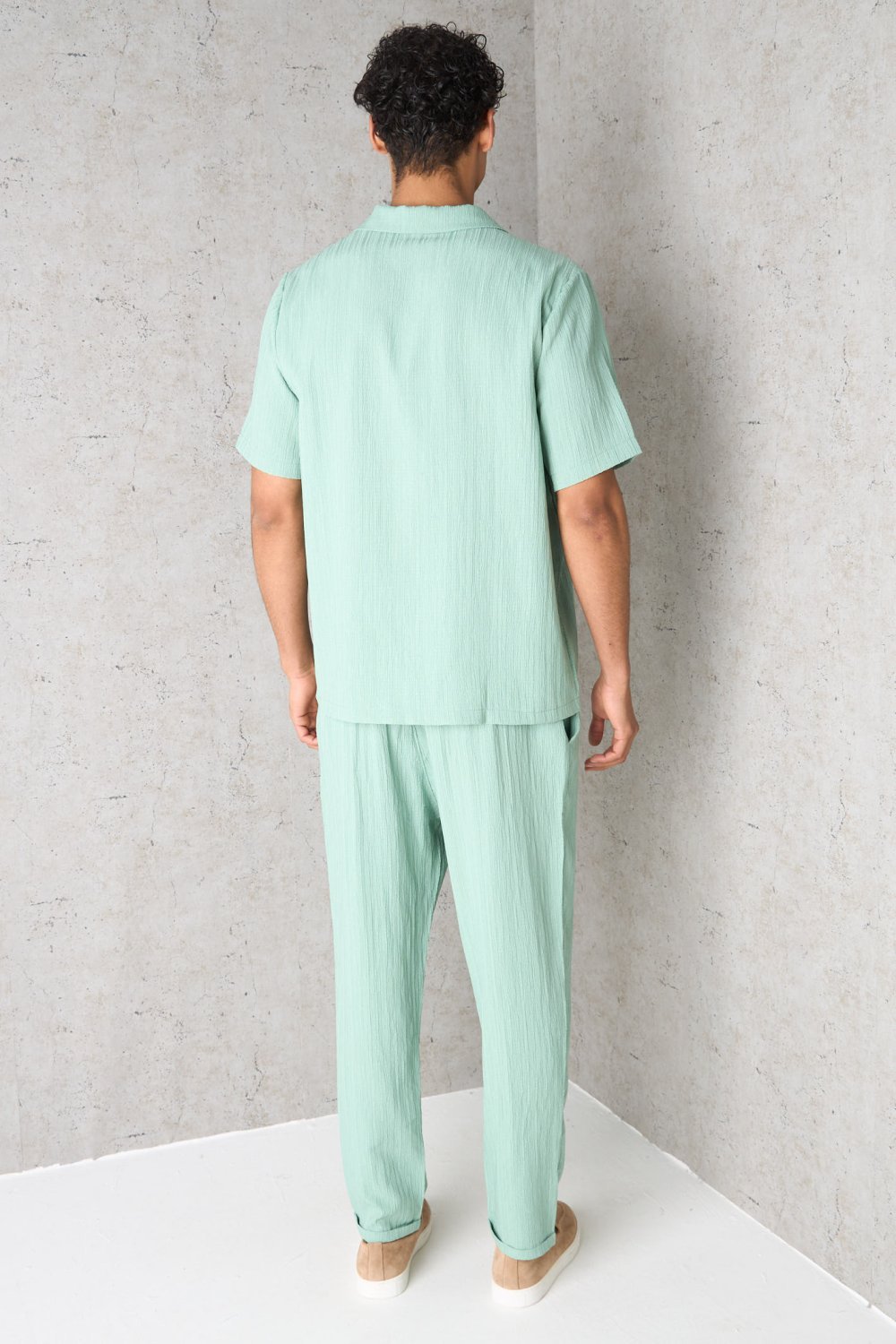 Ensemble chemise et pantalon texturé turquoise