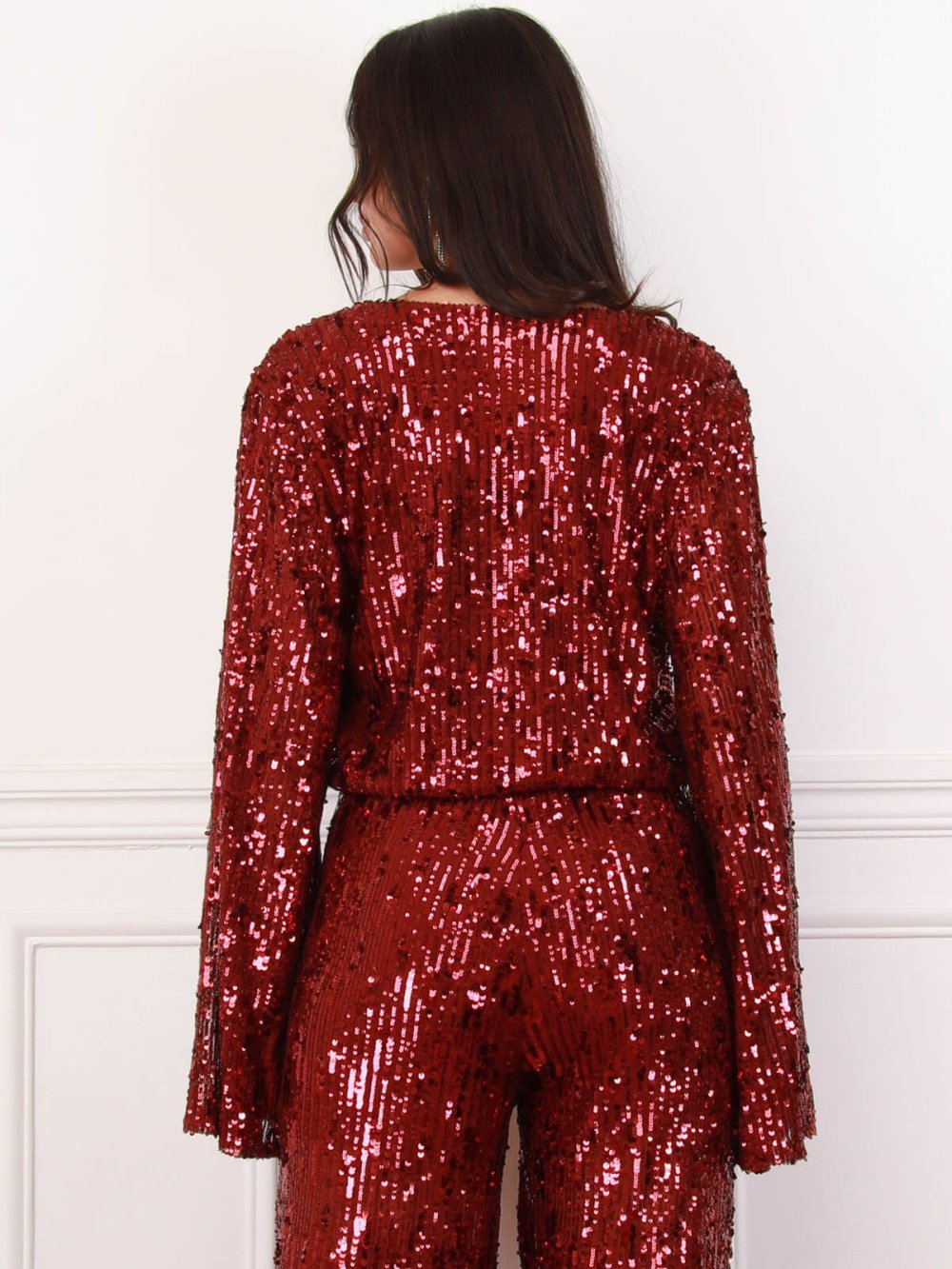 Top cache-cœur à sequins et manches évasées