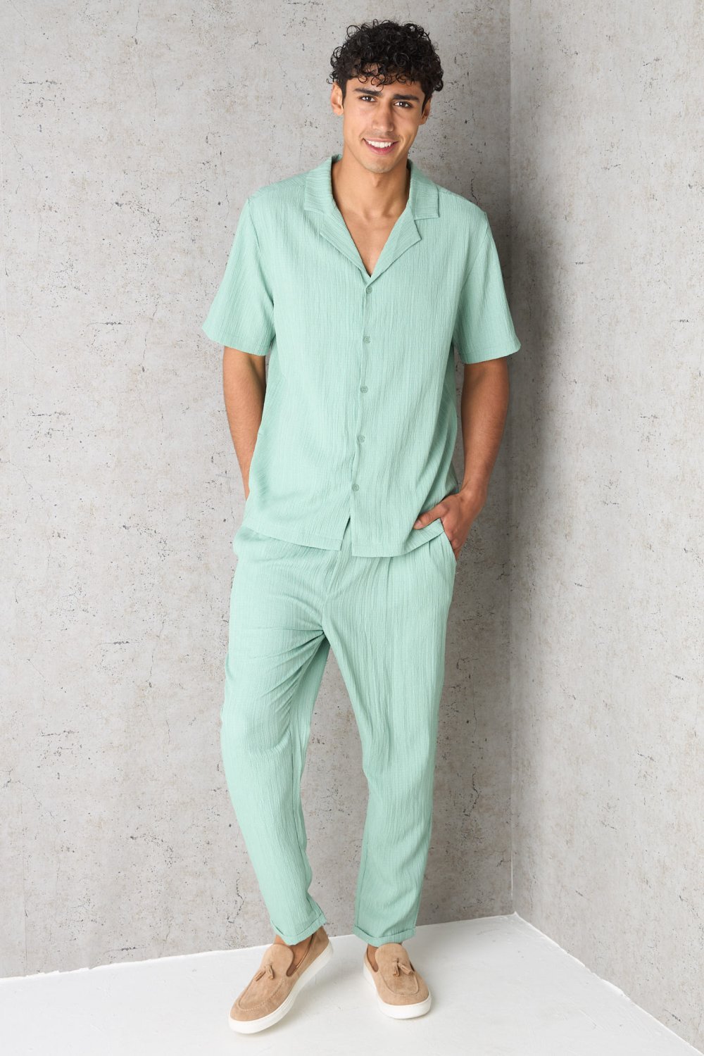 Ensemble chemise et pantalon texturé turquoise