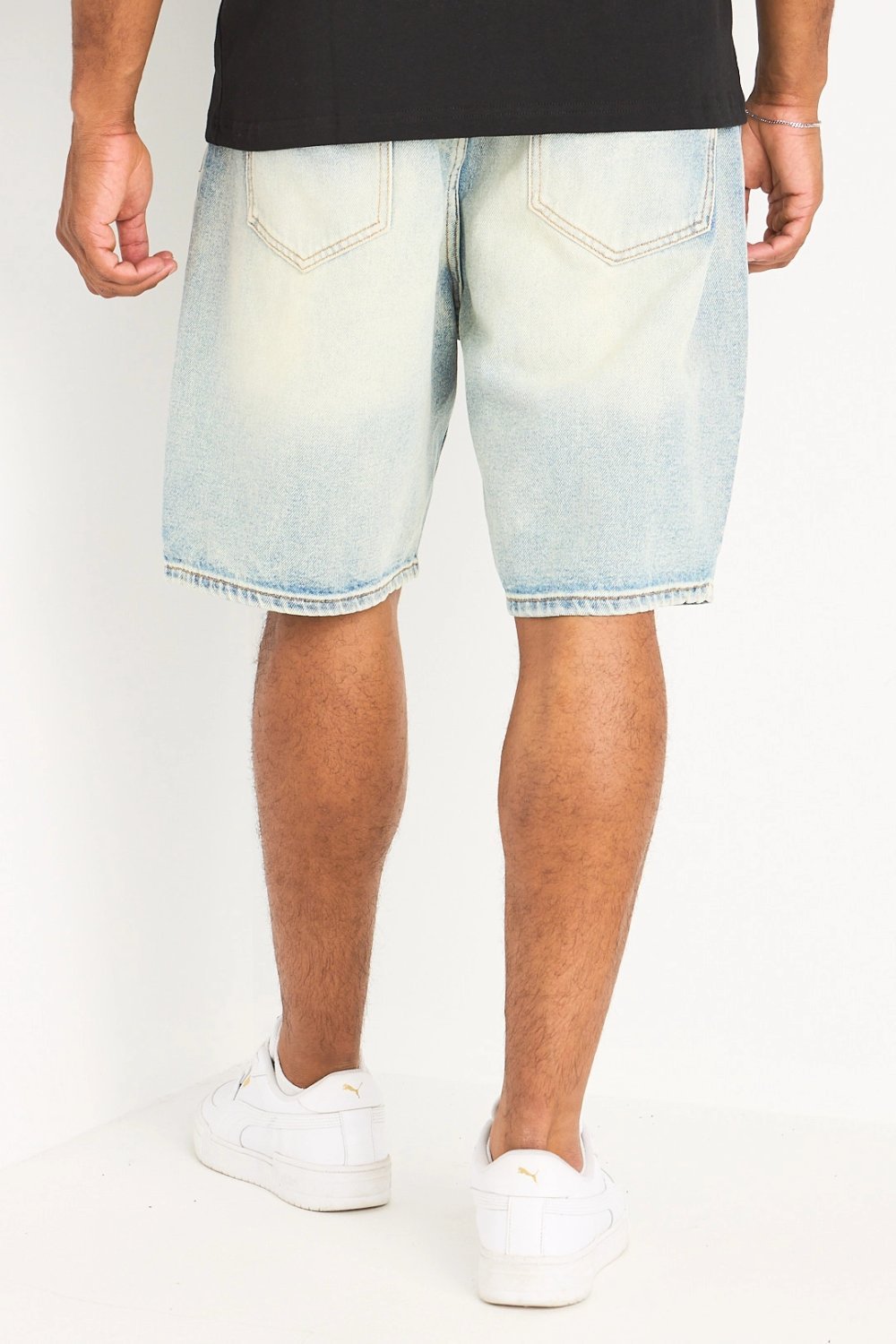 Short jean délavé jouj alwan zre9