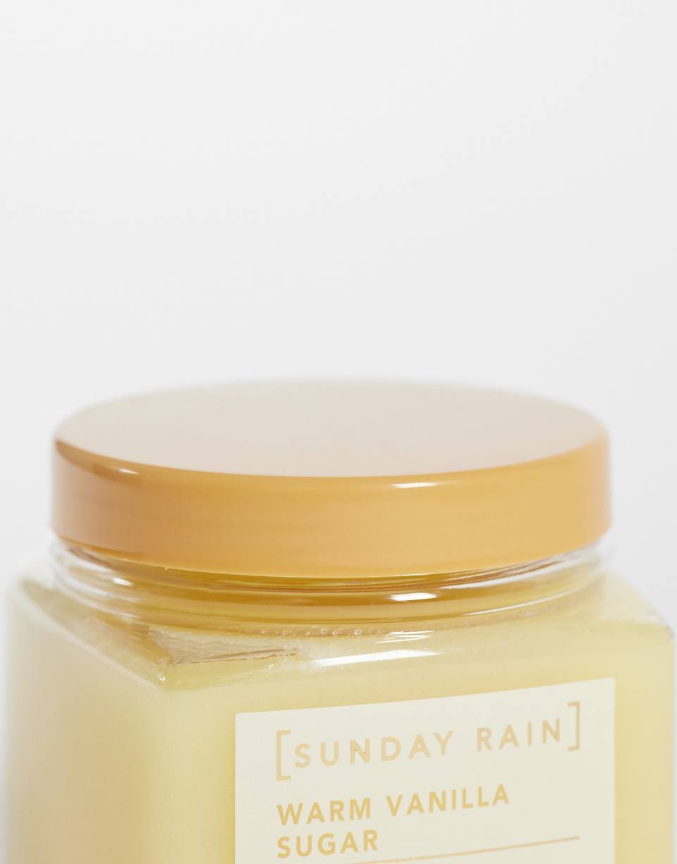 Warm Vanilla Sugar body scrub - 265g