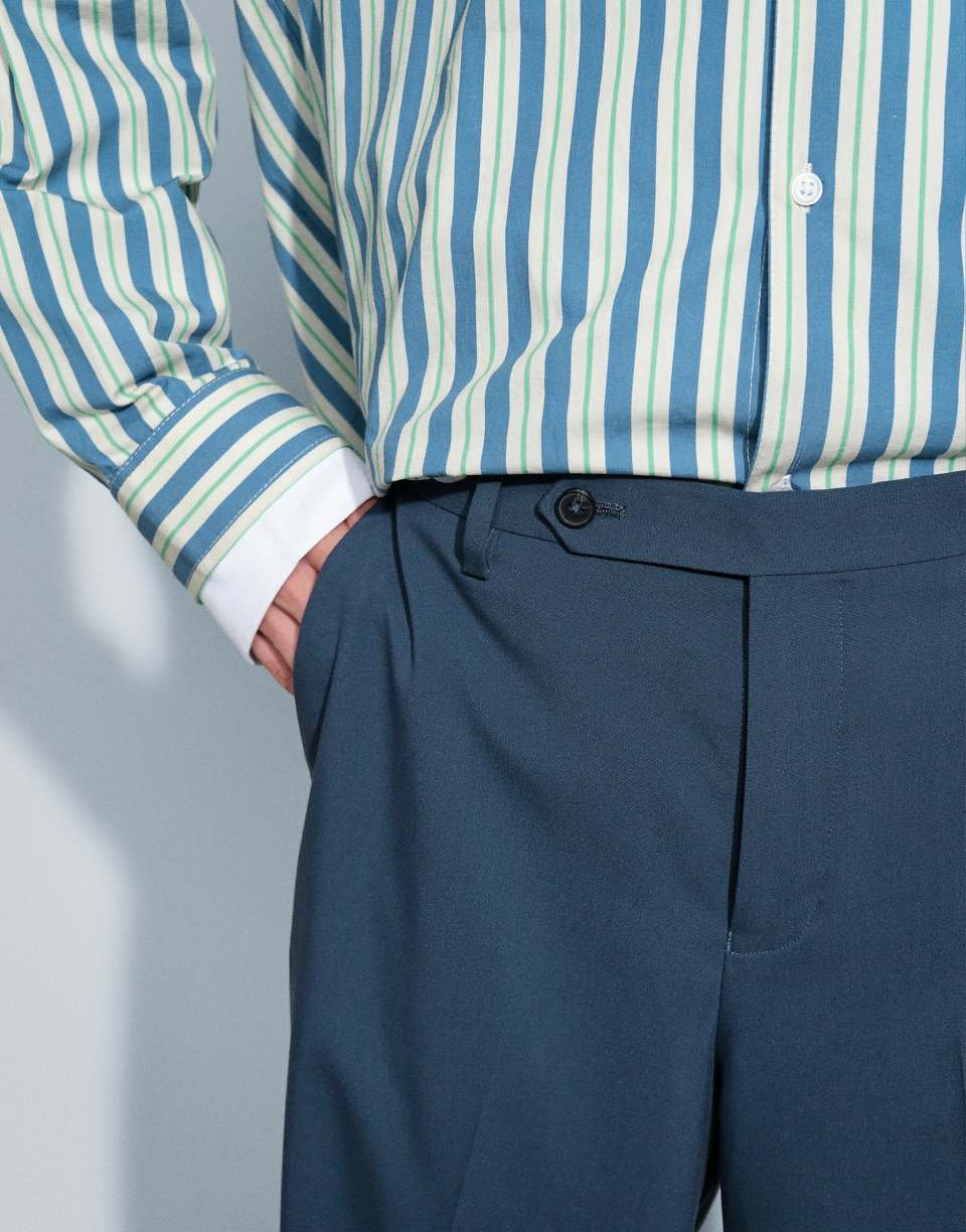 Pantalon de costume fuselé décontracté en bleu foncé