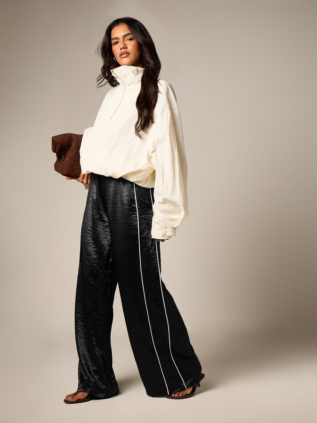 Pantalon Palazzo en satin à jambes larges