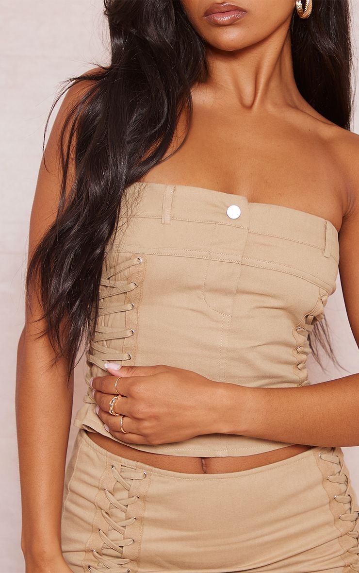 Corset en sergé à laçage latéral et ceinture
