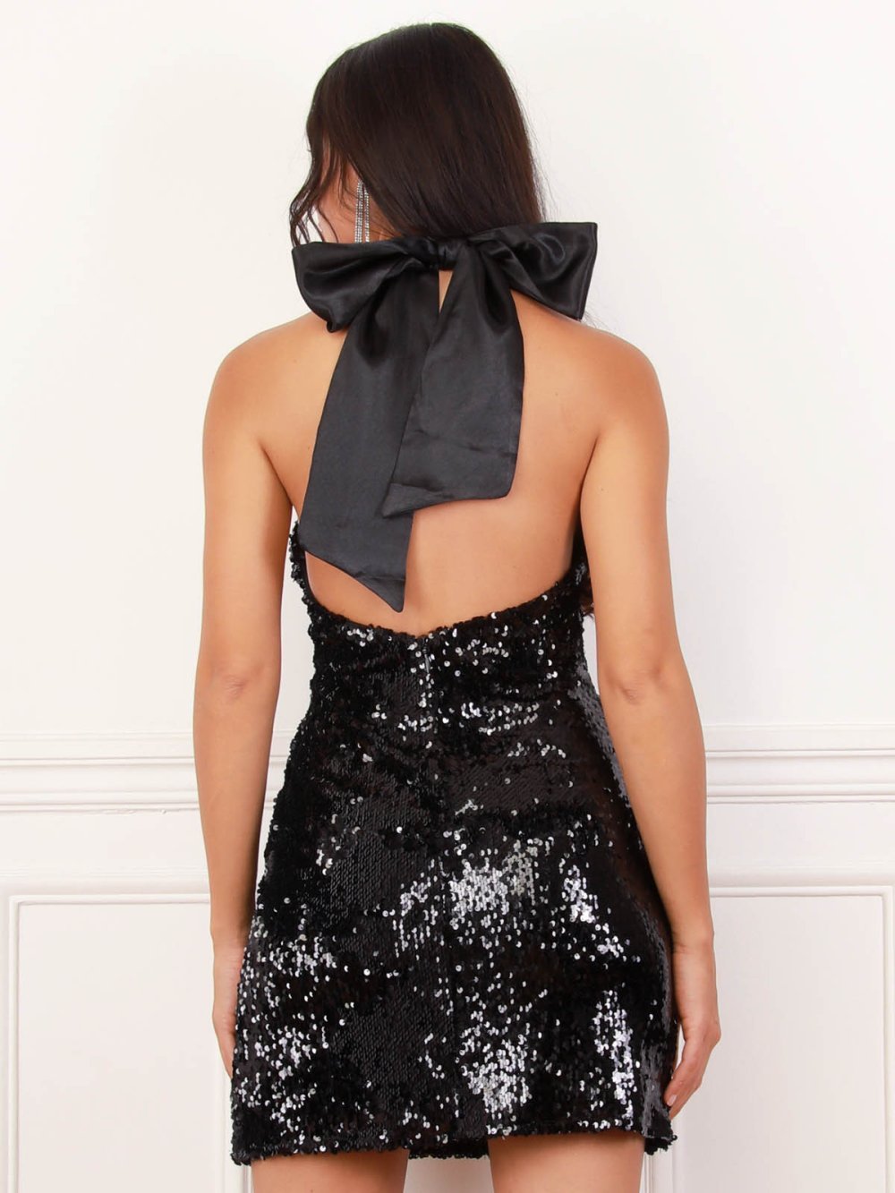 Robe b sequins dher m7loul w nœud satiné
