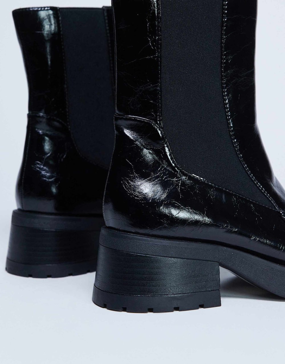 Bottines Chelsea b bout pointu k7lin